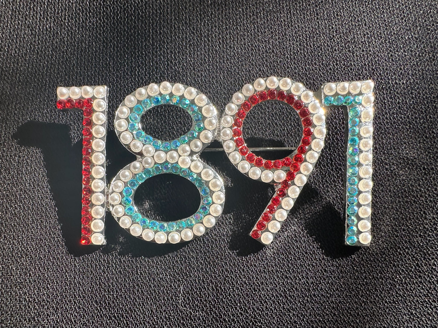 1891 Delaware State Crystal Stone Lapel Pin