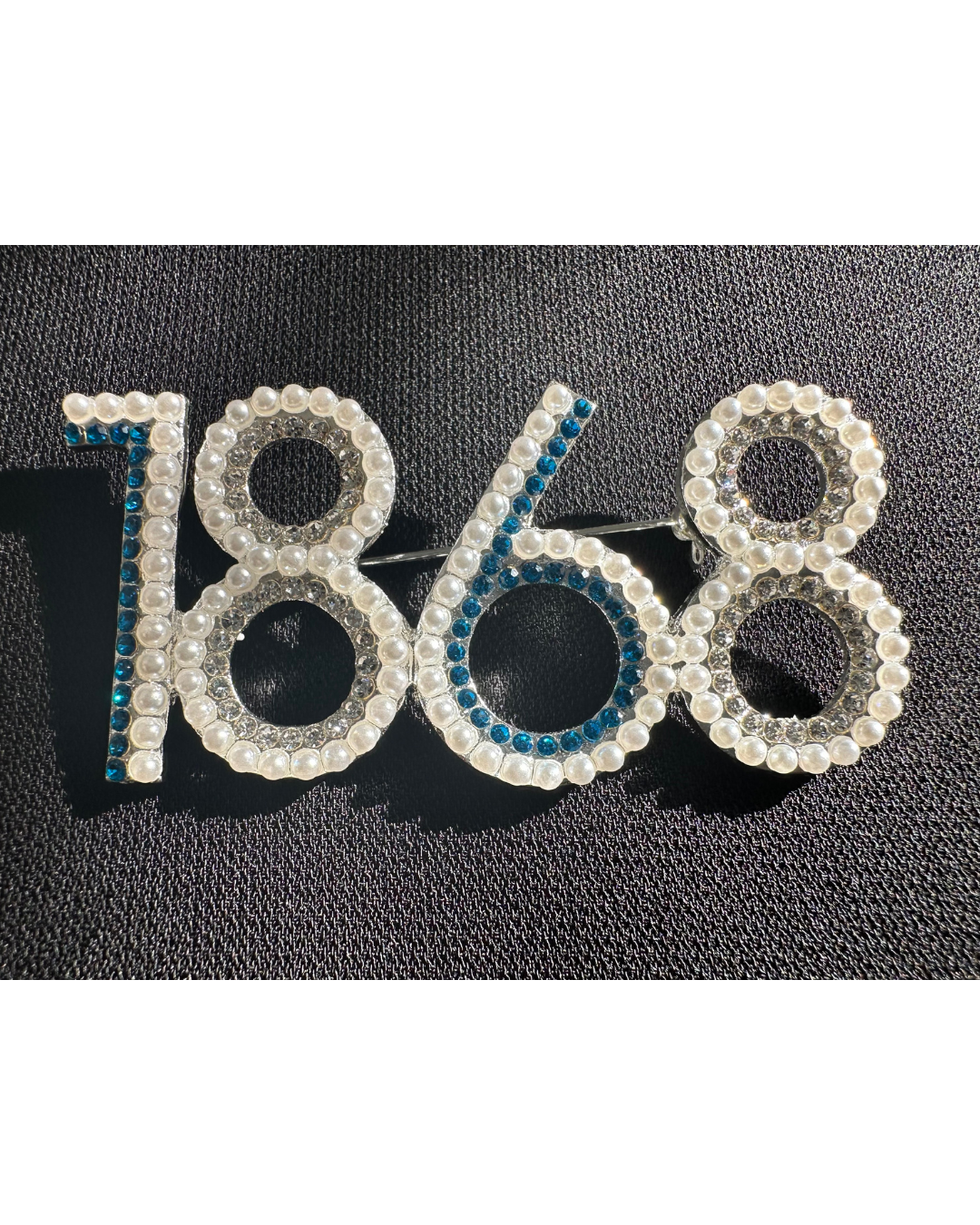 Hampton 1868 Pearl and Crystal Stone Lapel Pin