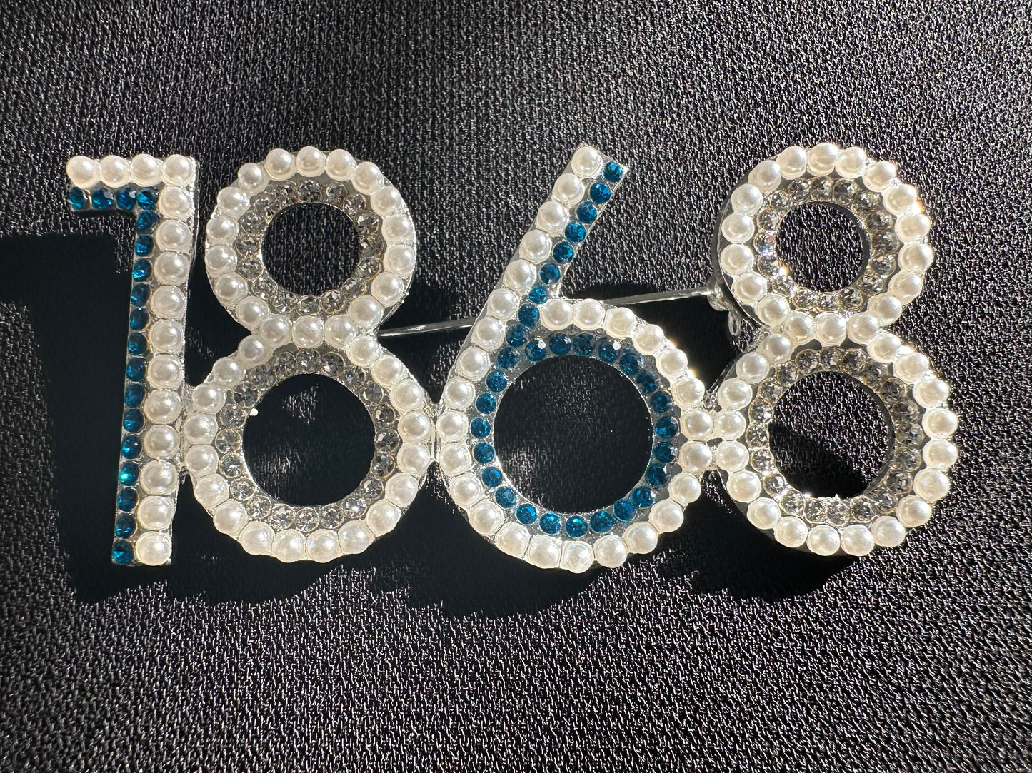 Hampton 1868 Pearl and Crystal Stone Lapel Pin