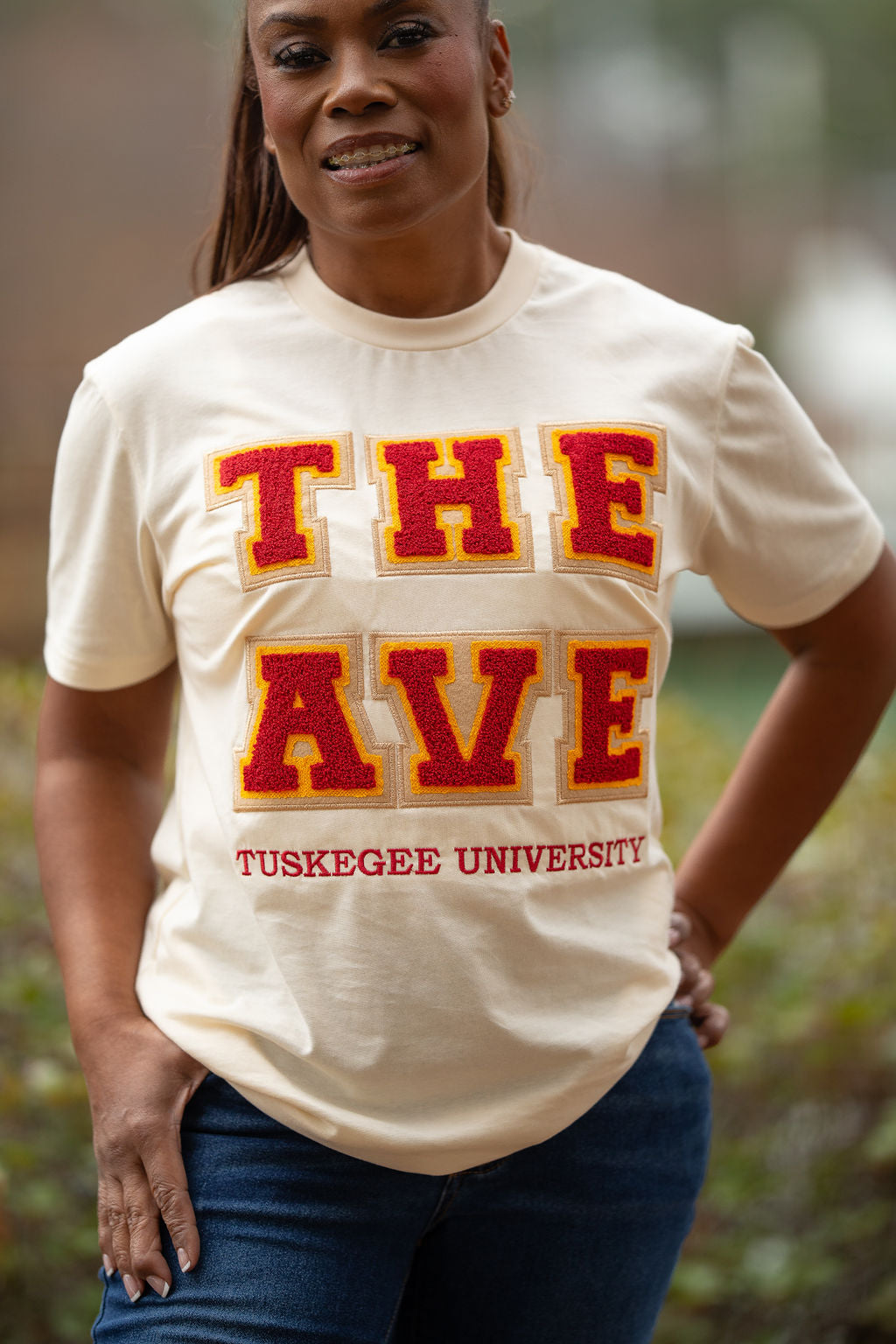 The Ave Tee (Unisex)