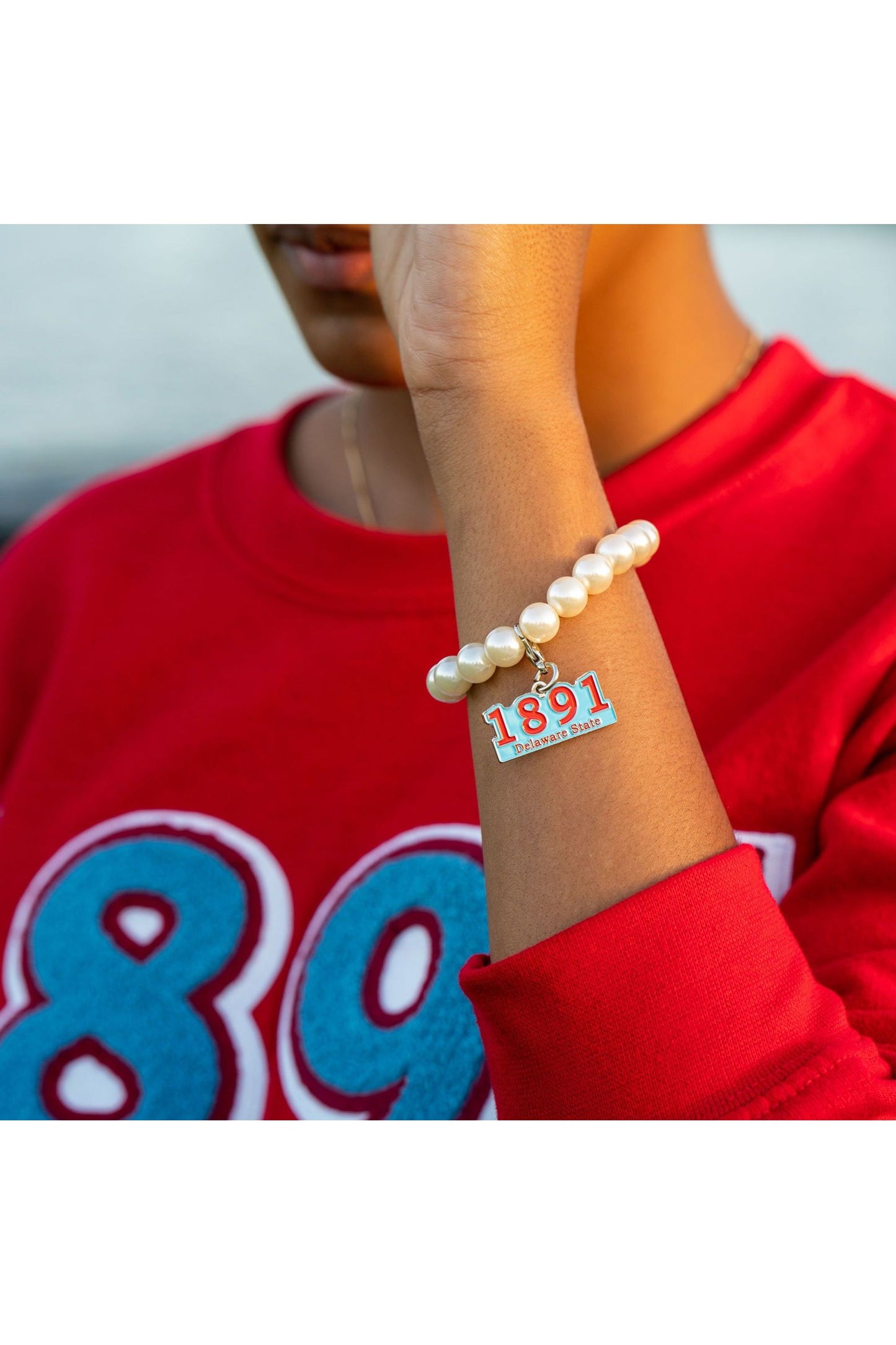 1891 Delaware State Pearl Bracelet
