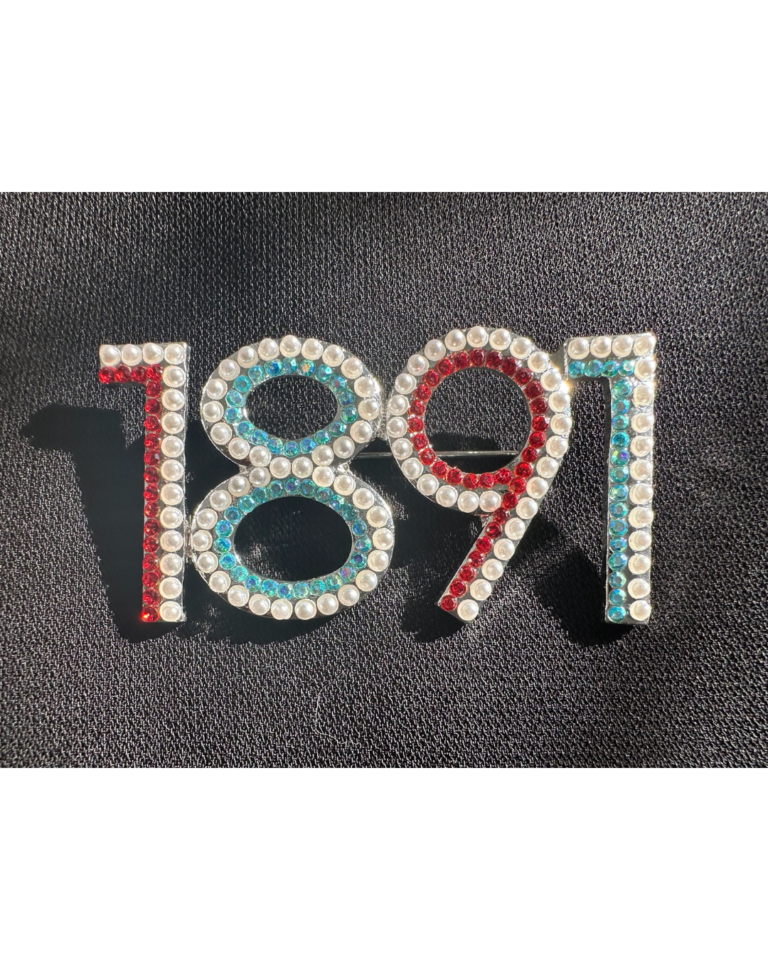 1891 Delaware State Crystal Stone Lapel Pin