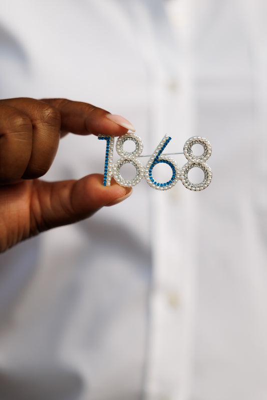 Hampton 1868 Pearl and Crystal Stone Lapel Pin