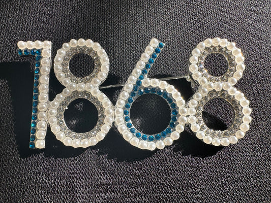 Hampton 1868 Pearl and Crystal Stone Lapel Pin